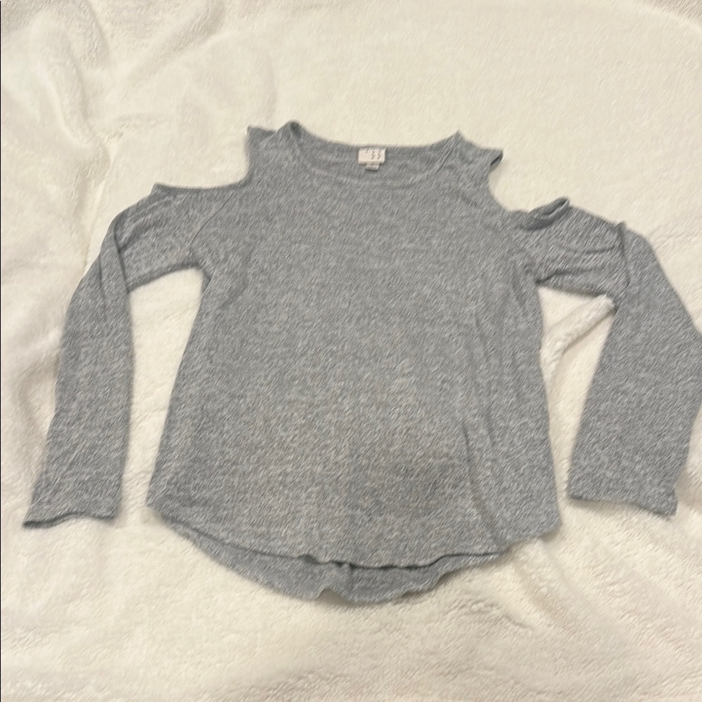 Gray Cold Shoulder Long Sleeve Top